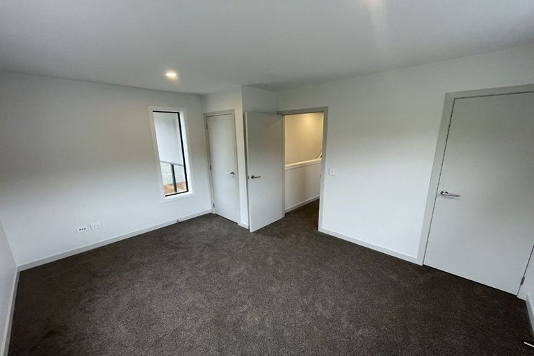 Photo of property in 11a Barberry Grove, Maungaraki, Lower Hutt, 5010