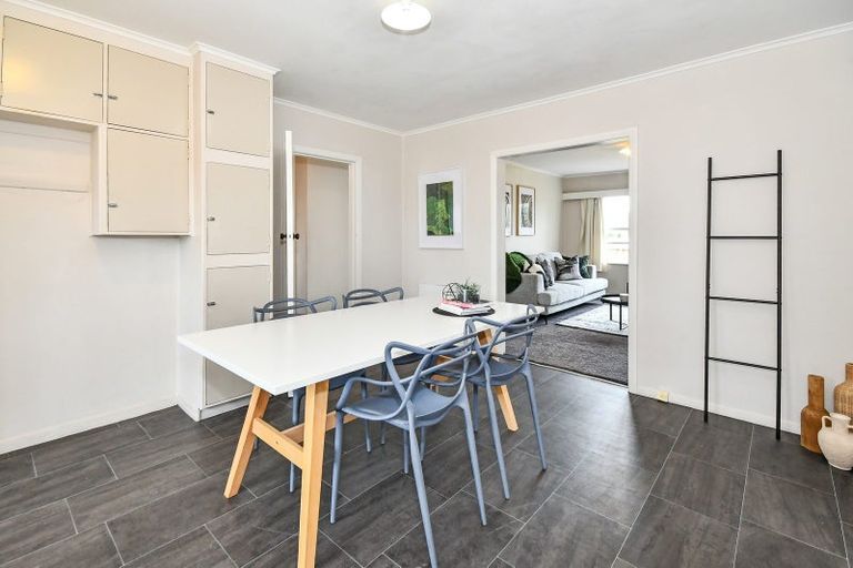 Photo of property in 1/45 Sutton Crescent, Papakura, 2110