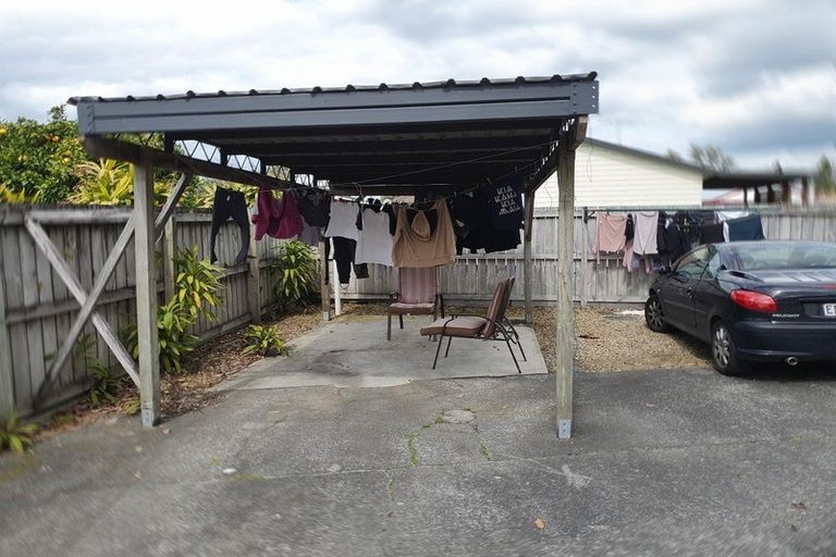 Photo of property in 2 Perry Place, Bader, Hamilton, 3206