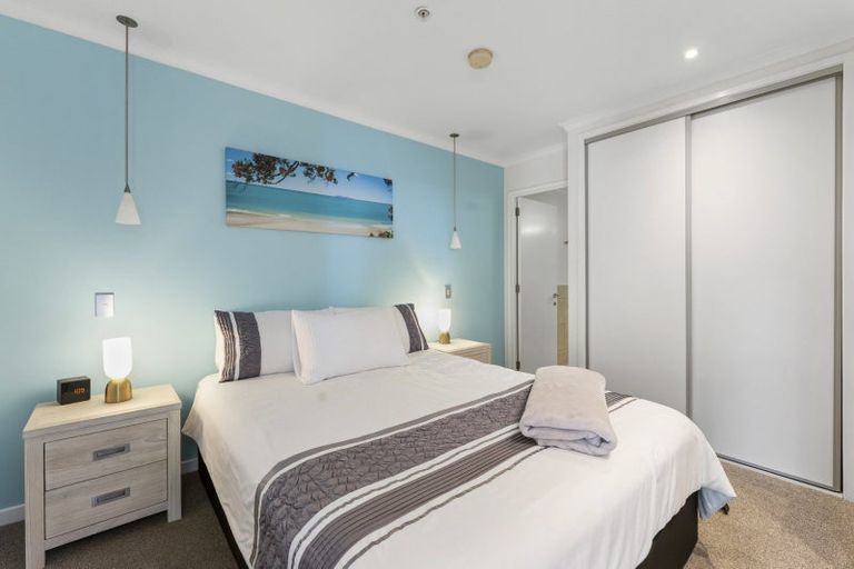 Photo of property in 210/136 Marine Parade, Mount Maunganui, 3116