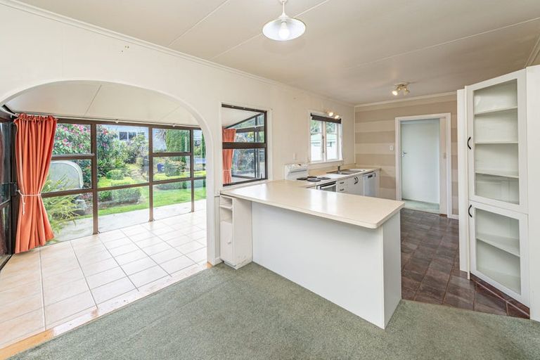Photo of property in 62 Parkes Avenue, Saint Johns Hill, Whanganui, 4501
