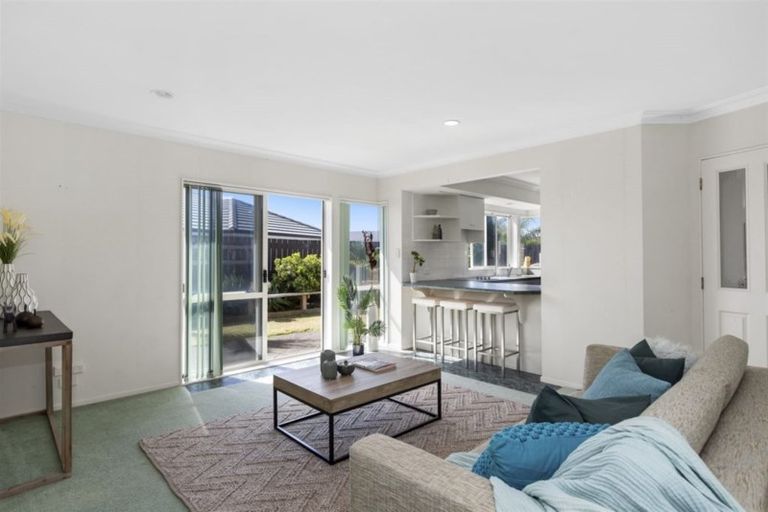 Photo of property in 38 Haven Grove, Papamoa Beach, Papamoa, 3118