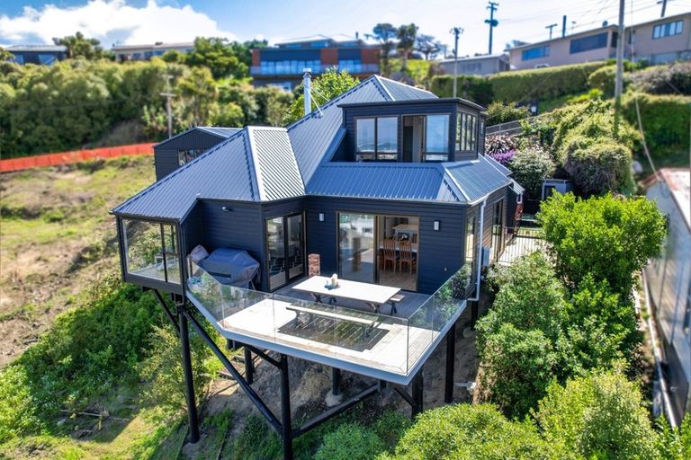 Photo of property in 35 Seaview Road, Brighton, Dunedin, 9035