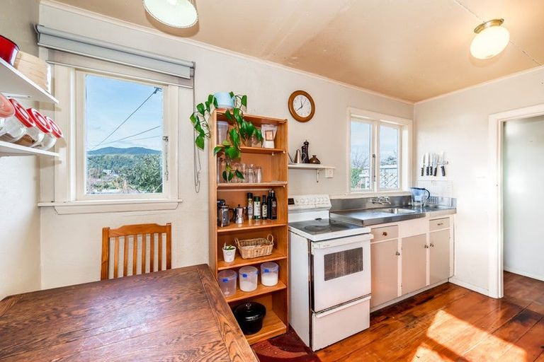 Photo of property in 34 Dale Road, Raumati South, Paraparaumu, 5032