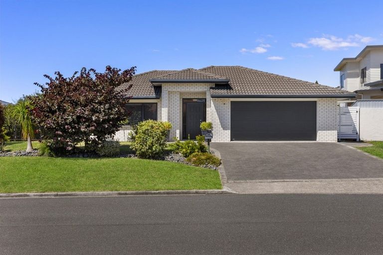 Photo of property in 39 Donnington Place, Bethlehem, Tauranga, 3110