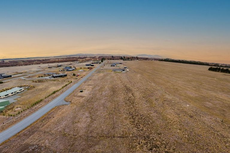 Photo of property in 63 Old Glen Lyon Road, Twizel, 7999