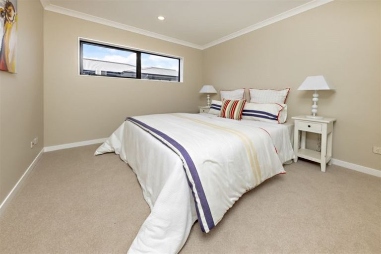 Photo of property in 37 Papareia Road, Karaka, Papakura, 2113