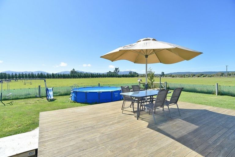 Photo of property in 133 Riverside Road, Okuku, Rangiora, 7473