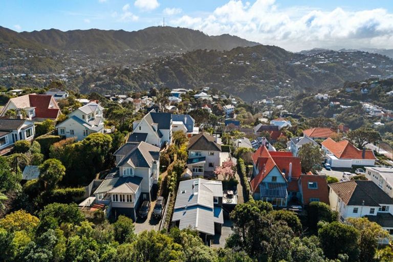 Photo of property in 33 Wade Street, Wadestown, Wellington, 6012