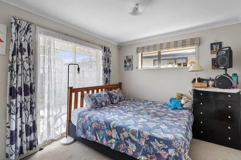 Photo of property in 96 Holland Road, Fairfield, Hamilton, 3214