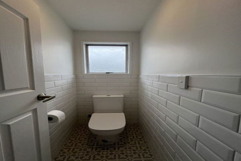 Photo of property in 58 Grimseys Road, Redwood, Christchurch, 8051