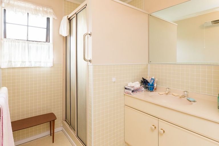 Photo of property in 26 Silicon Way, Fitzherbert, Palmerston North, 4410