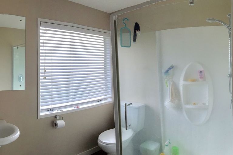 Photo of property in 1/46 Bryndwr Road, Fendalton, Christchurch, 8052