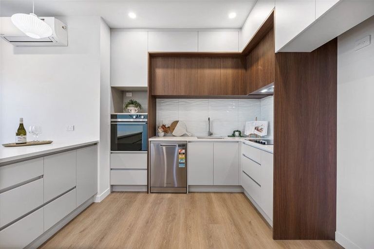 Photo of property in 4d Mahogany Street, Westgate, 0814