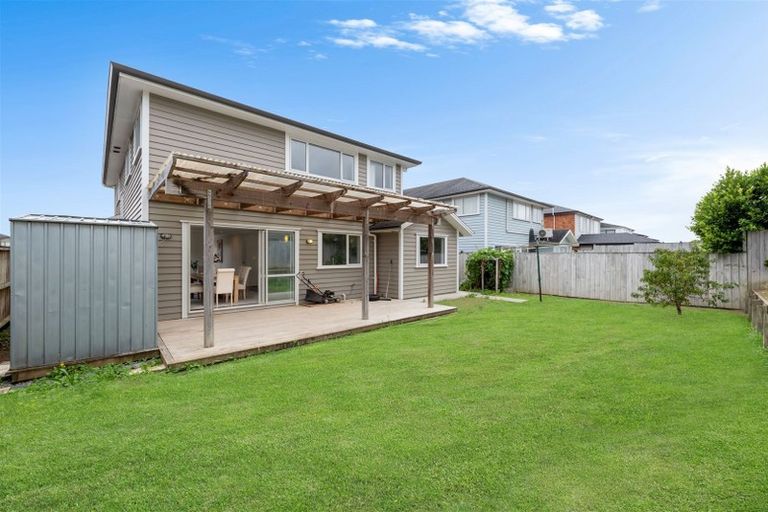 Photo of property in 56 Hughs Way, Flat Bush, Auckland, 2019