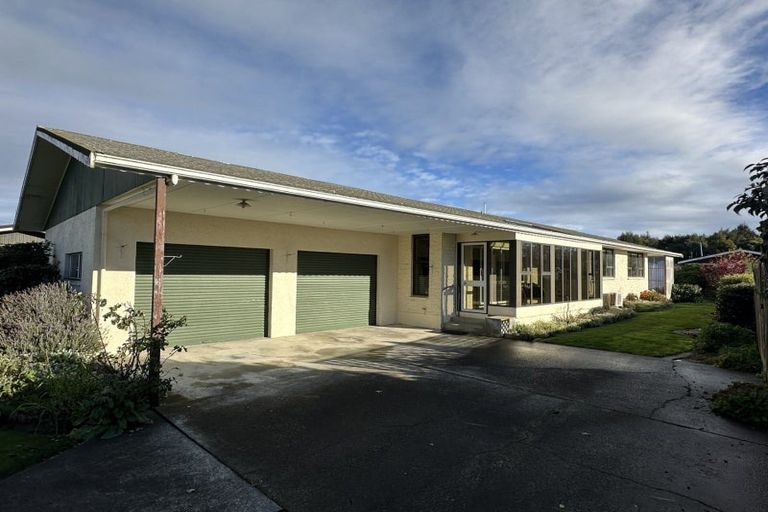 Photo of property in 41 Waterford Drive, Winton, 9720