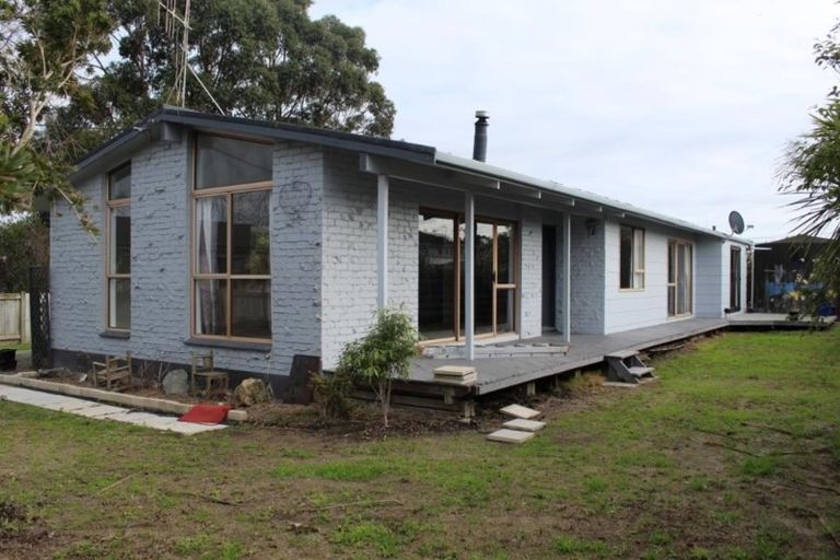 Photo of property in 15 Wear Street, Rongotea, 4476