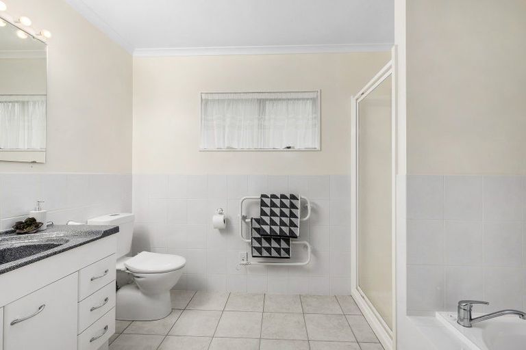 Photo of property in 139 Woodman Drive, Tawa, Wellington, 5028