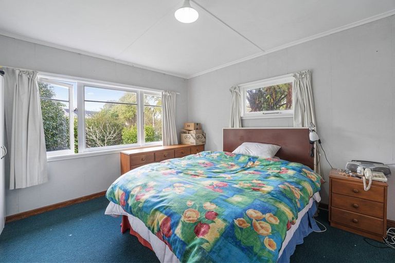 Photo of property in 16 Hursthouse Street, Vogeltown, New Plymouth, 4310