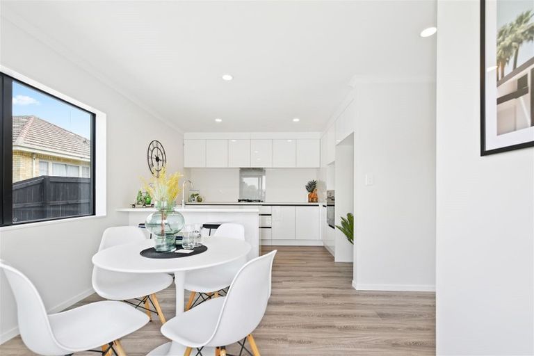 Photo of property in 1/39 Morrinsville Road, Hillcrest, Hamilton, 3216