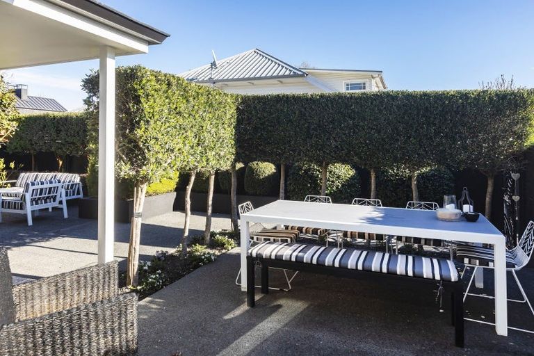 Photo of property in 30a Waiwetu Street, Fendalton, Christchurch, 8052