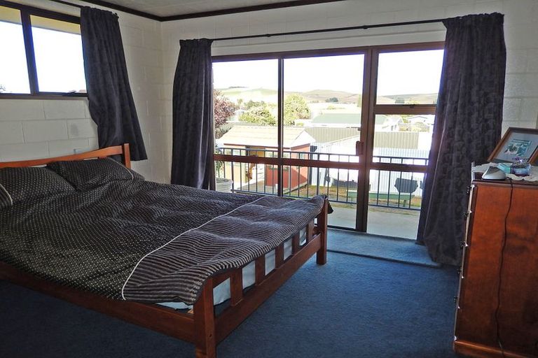 Photo of property in 8 Argyle Street, Weston, Oamaru, 9401