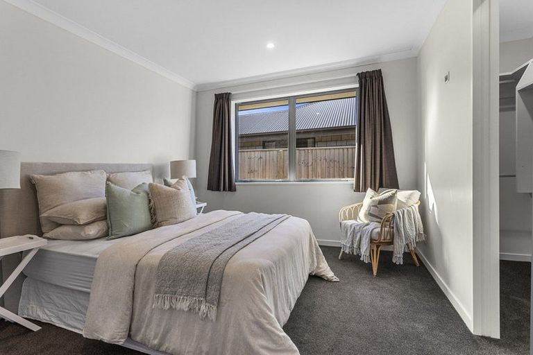 Photo of property in 31 Tara Crescent, Woodend, 7610