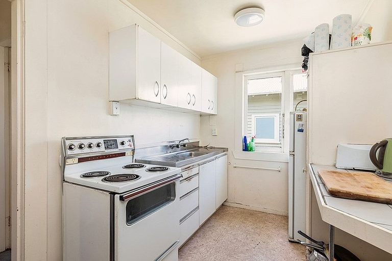 Photo of property in 36 Harlston Road, Mount Albert, Auckland, 1025