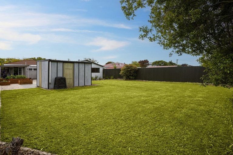 Photo of property in 18 Tilford Street, Woolston, Christchurch, 8062