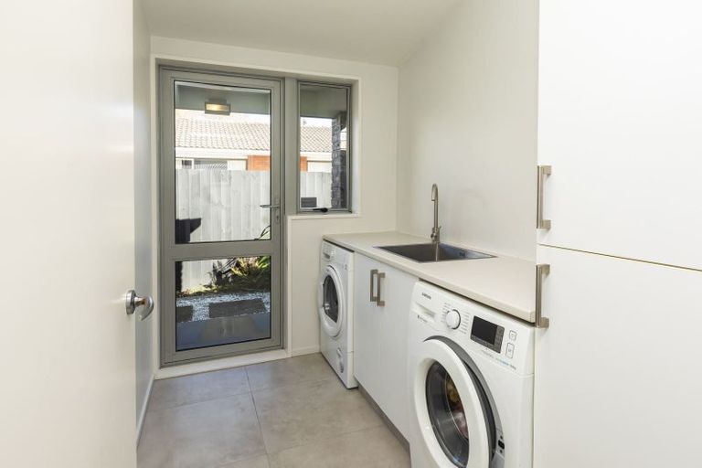 Photo of property in 6 Lodge Place, Ilam, Christchurch, 8041