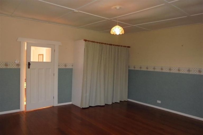 Photo of property in 15 Shelbourne Street, Nelson, 7010
