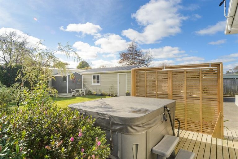 Photo of property in 10 Bond Street, Marton, 4710