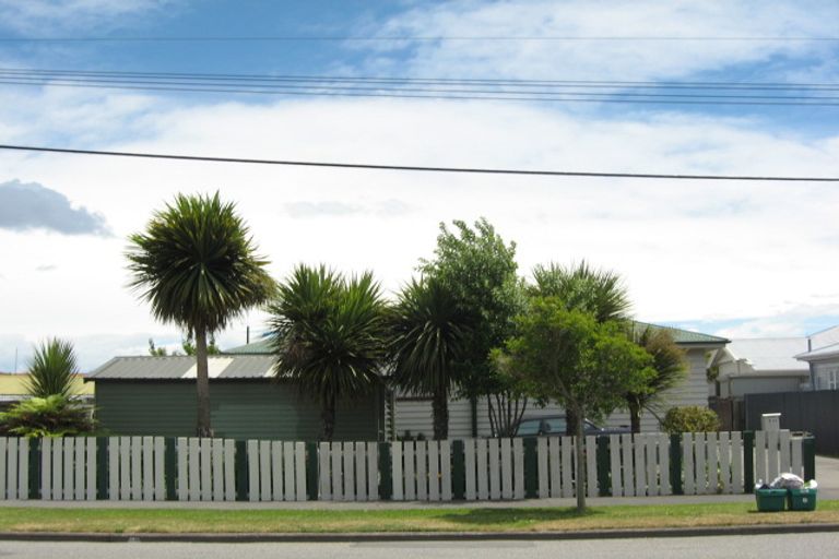 Photo of property in 2/51 Saint Johns Street, Woolston, Christchurch, 8062