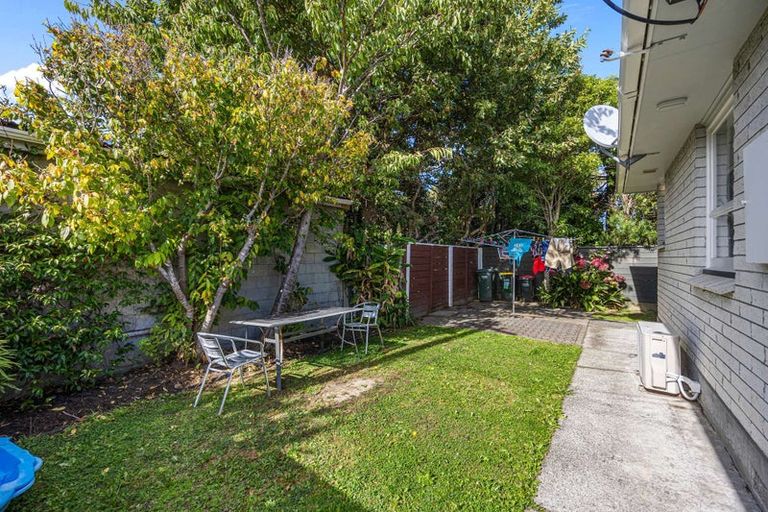 Photo of property in 1/8 Derwent Lee Grove, Epuni, Lower Hutt, 5011