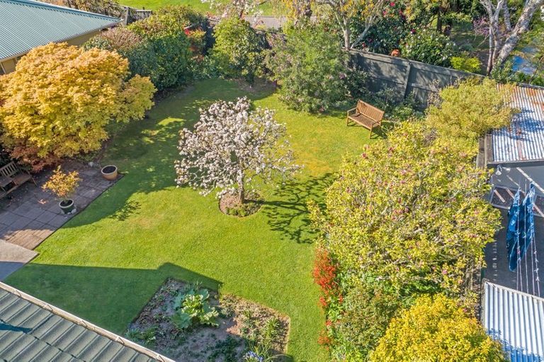 Photo of property in 5 Kukupa Grove, Heretaunga, Upper Hutt, 5018