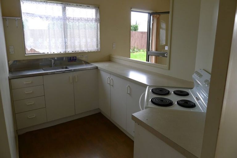 Photo of property in 37 Solveig Place, Randwick Park, Auckland, 2105