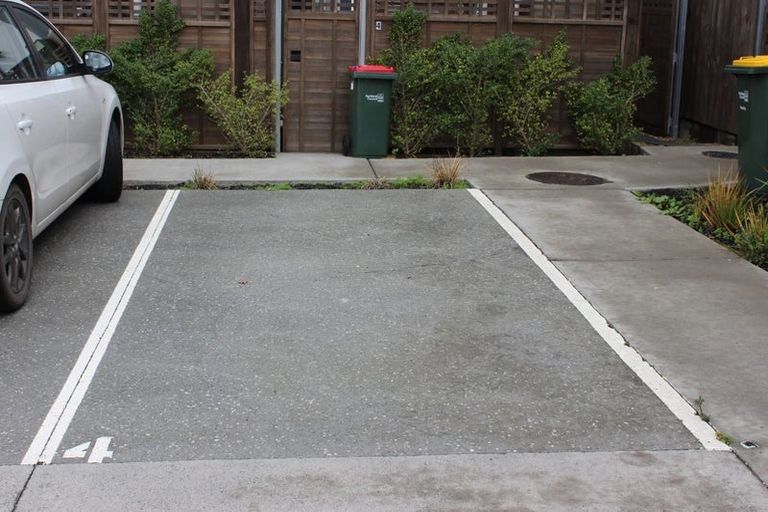 Photo of property in 2 Sidney Wallingford Way, Hobsonville, Auckland, 0616