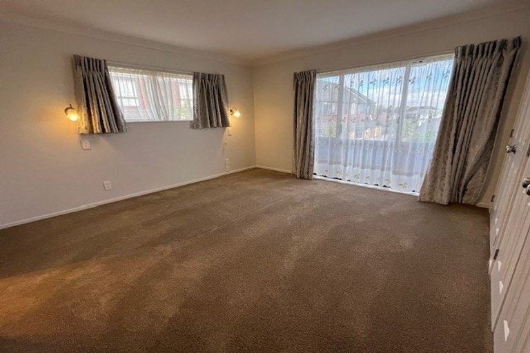 Photo of property in 2/170 Bucklands Beach Road, Bucklands Beach, Auckland, 2012