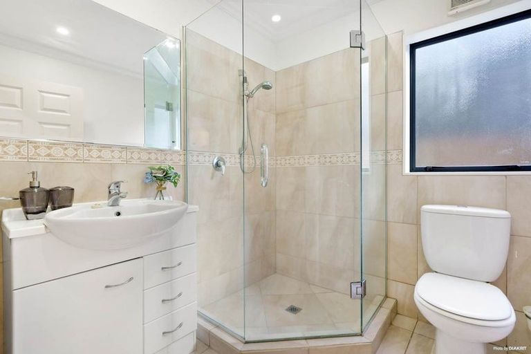 Photo of property in 2 Skinner Road, Mount Wellington, Auckland, 1060