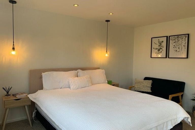 Photo of property in 22 Frye Crescent, Albert Town, Wanaka, 9305