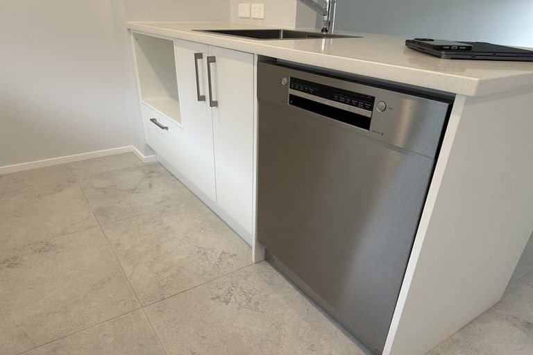 Photo of property in 12c Greenock Road, Ranui, Auckland, 0612