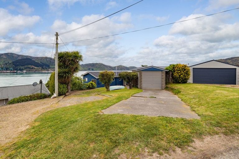 Photo of property in 11 Ranui Crescent, Diamond Harbour, 8971
