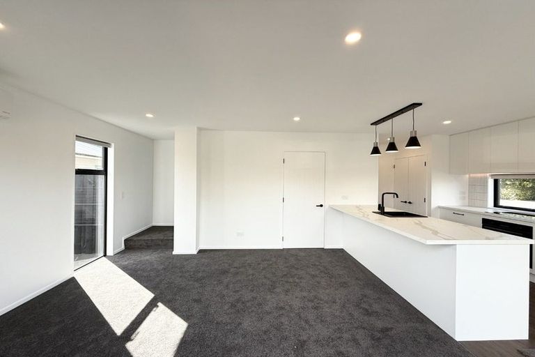 Photo of property in 37 Wildberry Street, Woolston, Christchurch, 8023