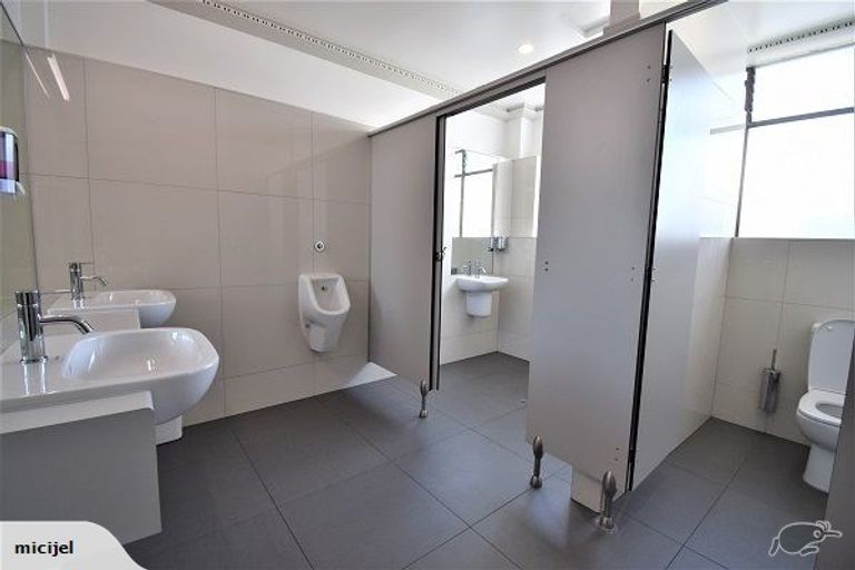 Photo of property in 350a Great South Road, Opaheke, Papakura, 2113