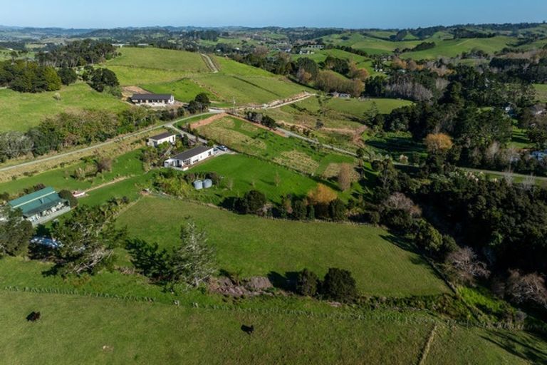 Photo of property in 114 Echo Valley Road, Mangawhai, Kaiwaka, 0573