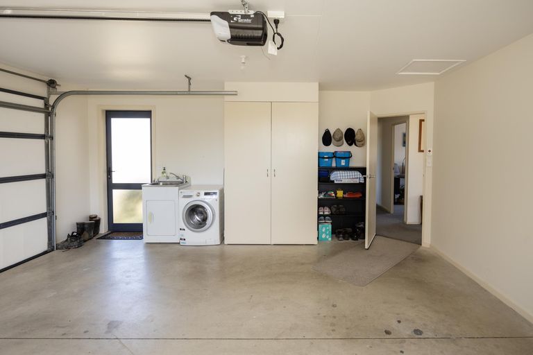 Photo of property in 2 Stocker Lane, Glenavy, Waimate, 7980