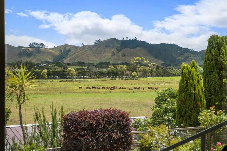 Photo of property in 6 Hanlen Avenue, Waihi Beach, 3611