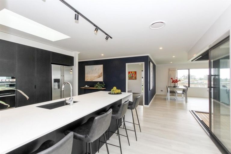 Photo of property in 482c Carrington Road, Hurworth, New Plymouth, 4371