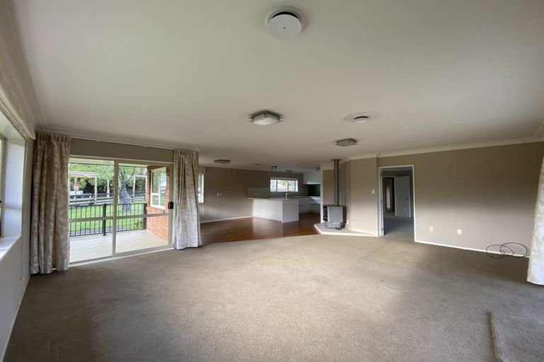 Photo of property in 67 Riverhead Road, Kumeu, 0810