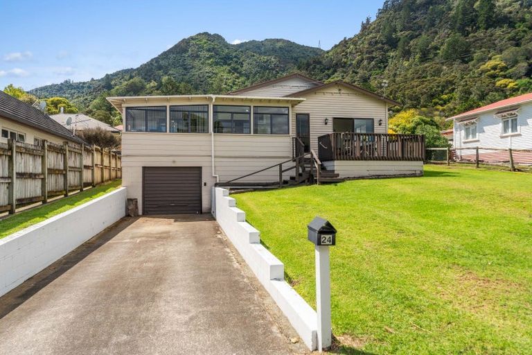 Photo of property in 24 Kotuku Street, Te Aroha, 3320